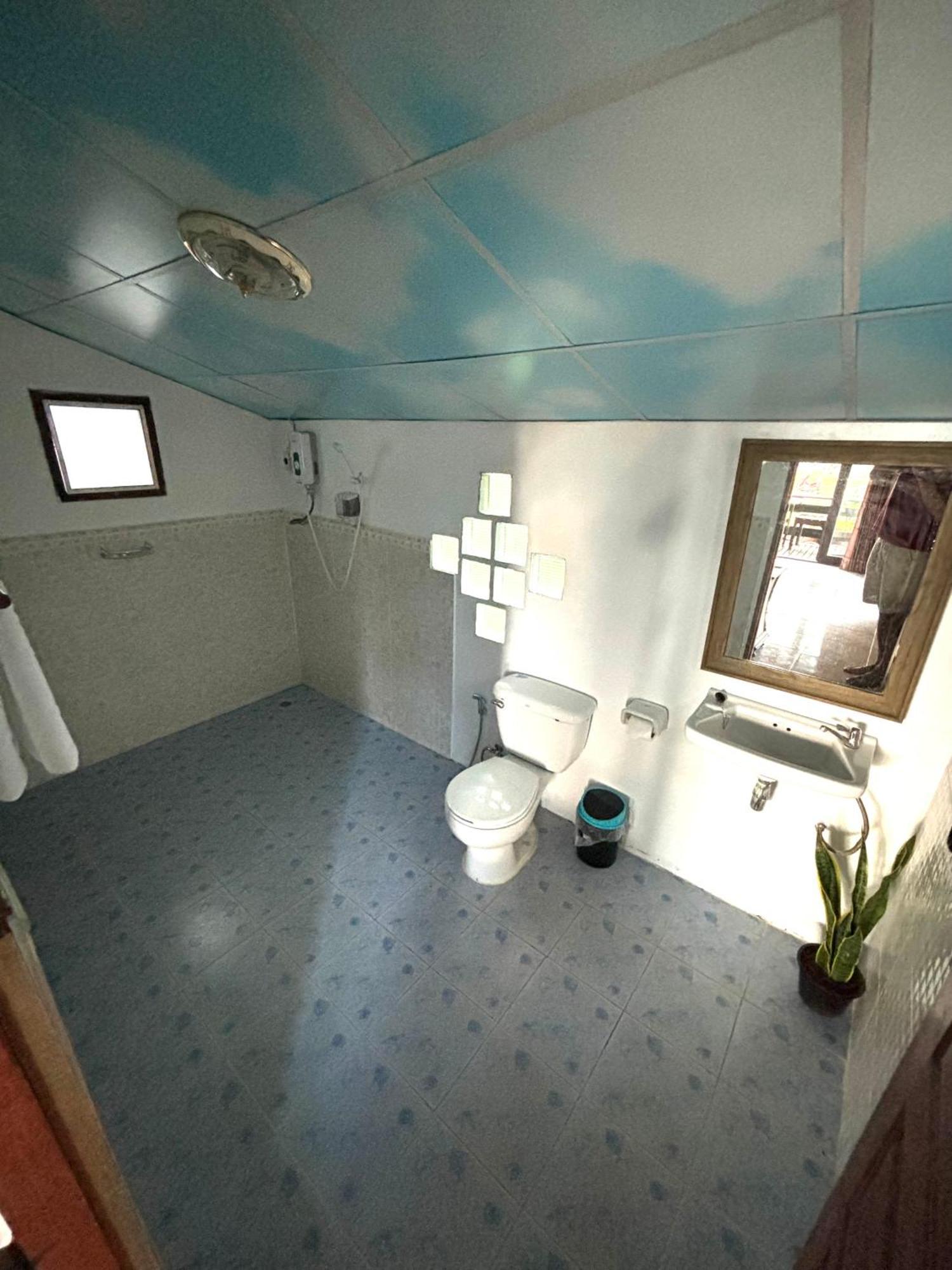 Pai Kiang Fa Hotel Екстериор снимка