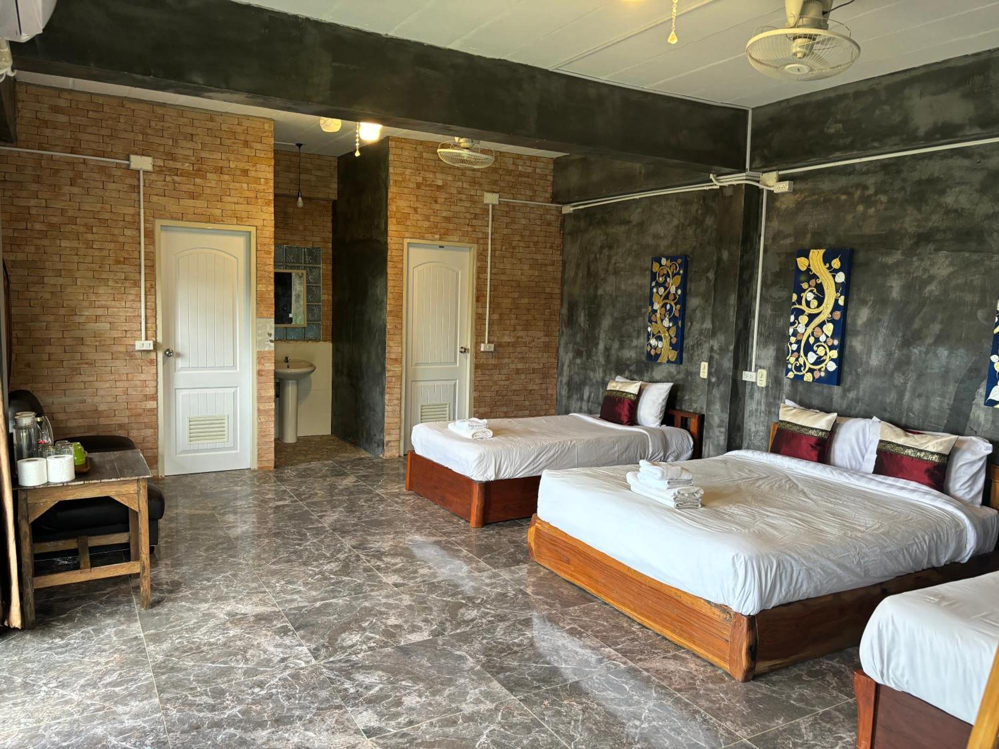 Pai Kiang Fa Hotel Екстериор снимка